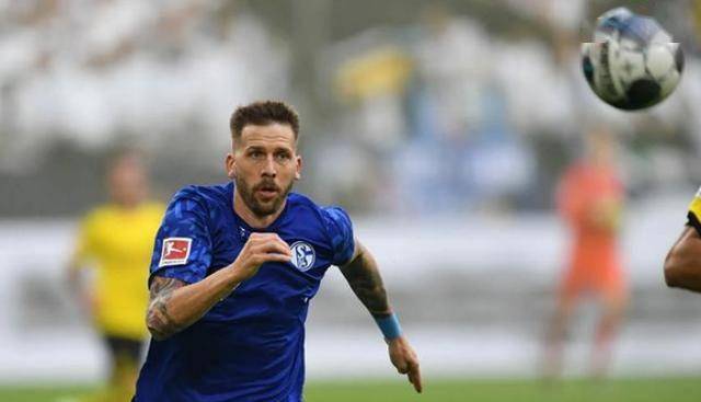  克莱蒙保级关键战全力争胜